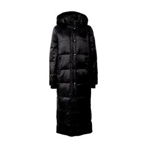 SISTERS POINT Zimní kabát černá